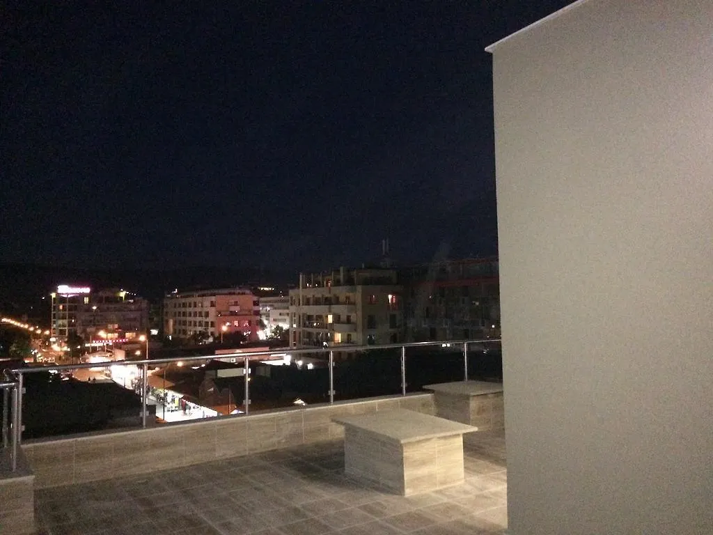 Palm Residence Deluxe Studios Sluneční pobřeží