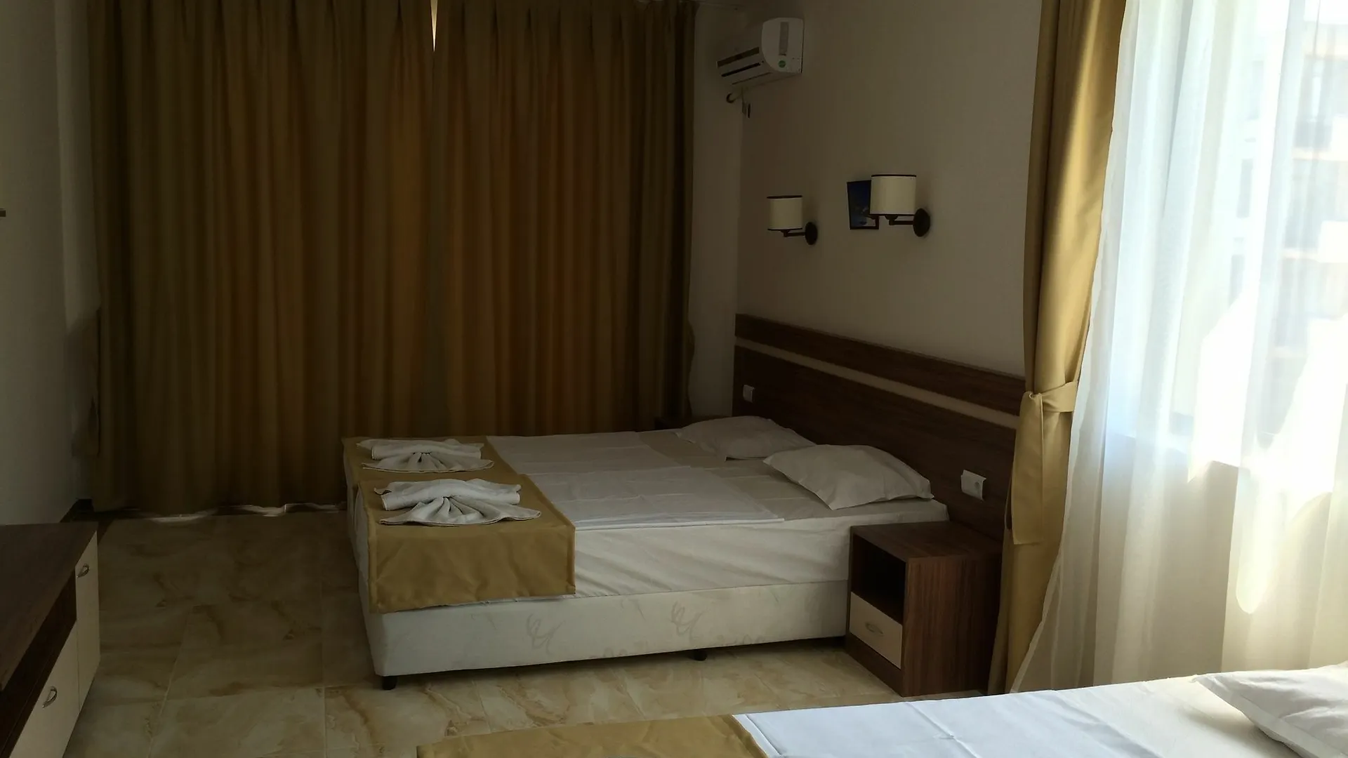 Palm Residence Deluxe Studios Sluneční pobřeží 4*,  Bulharsko